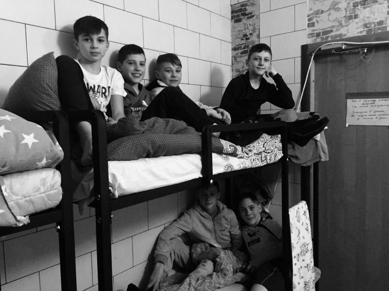 Hostel -Hotel Granat Rivne City Luaran gambar