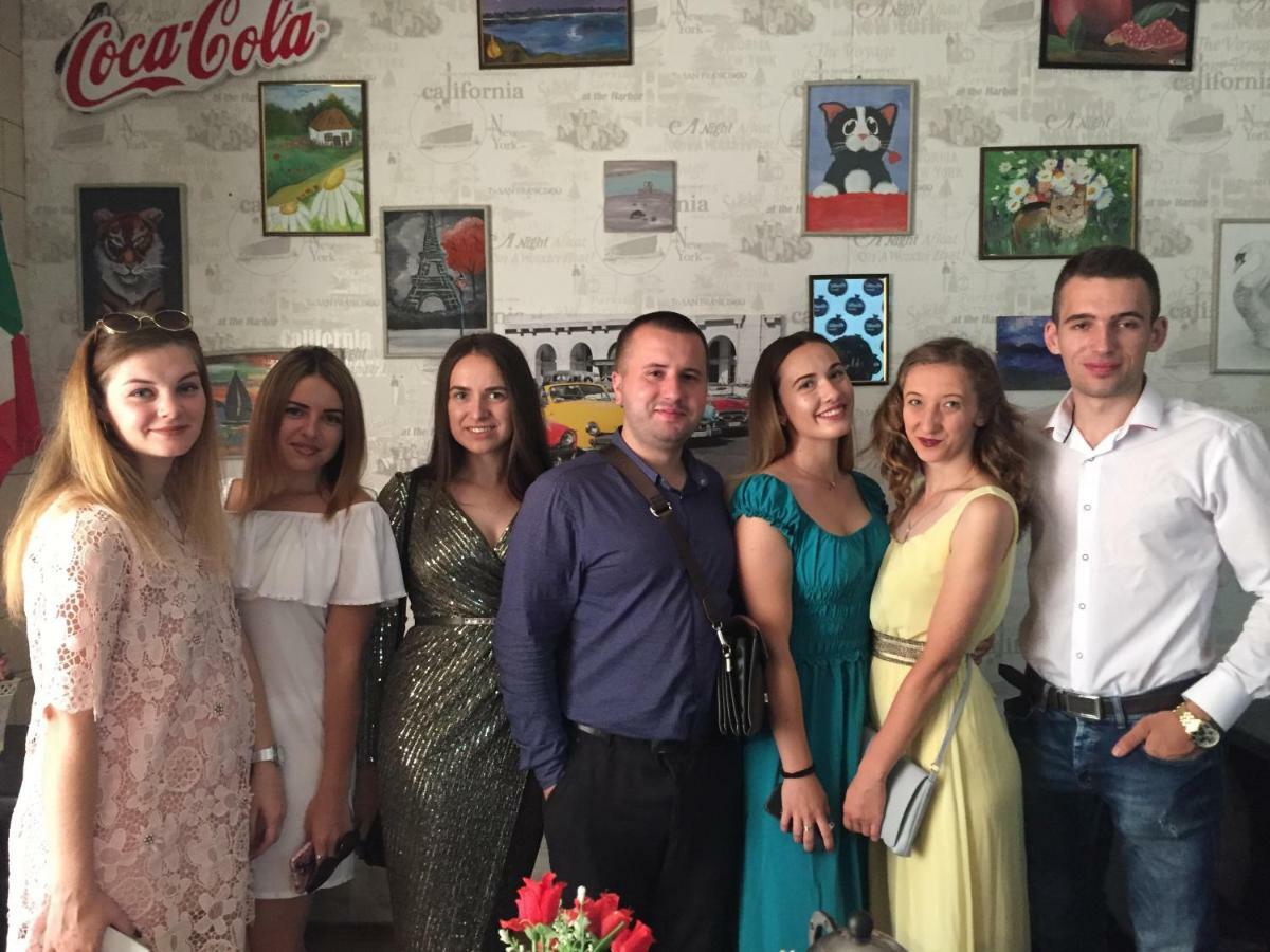 Hostel -Hotel Granat Rivne City Luaran gambar